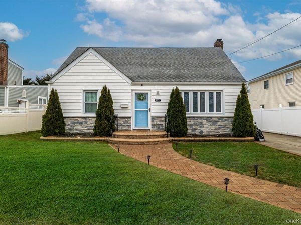 3357 4th Street , Oceanside, NY 11572