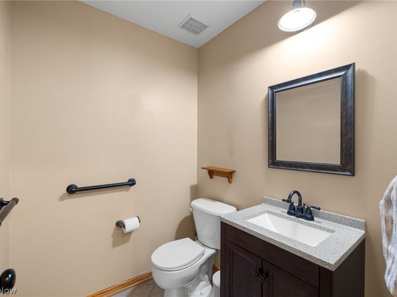 38124 Terrell Drive, North Ridgeville, OH 44039 Photo 10