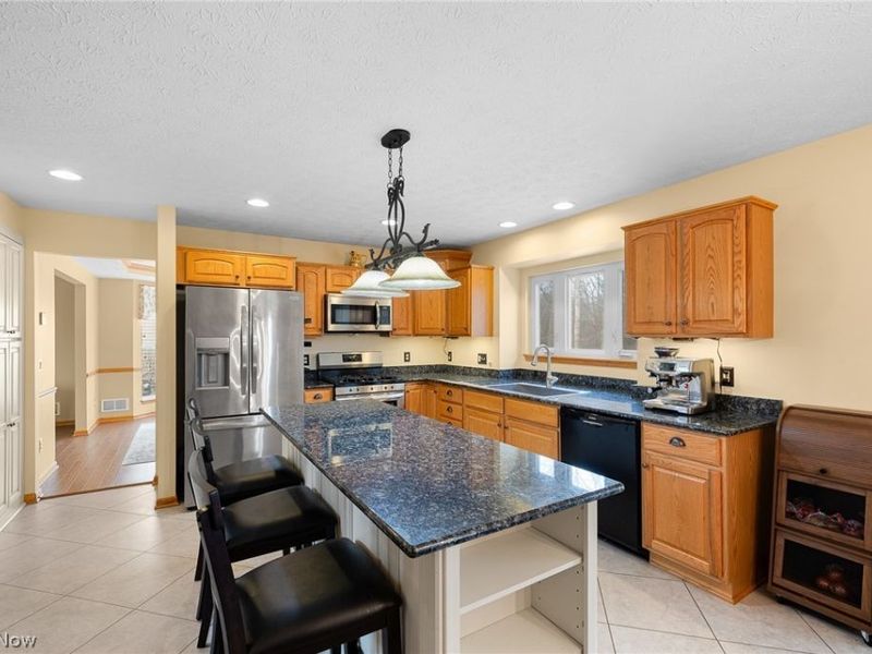 38124 Terrell Drive, North Ridgeville, OH 44039 Photo 11