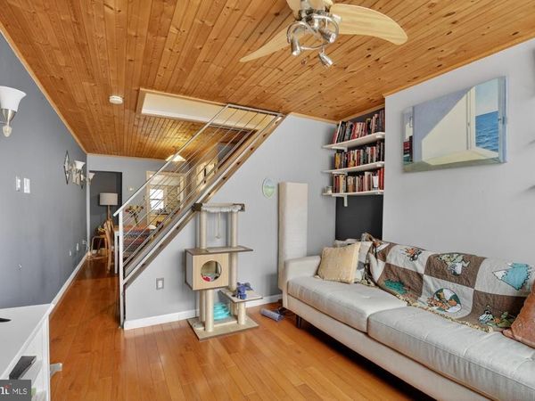 416 E FLORA STREET , PHILADELPHIA, PA 19125