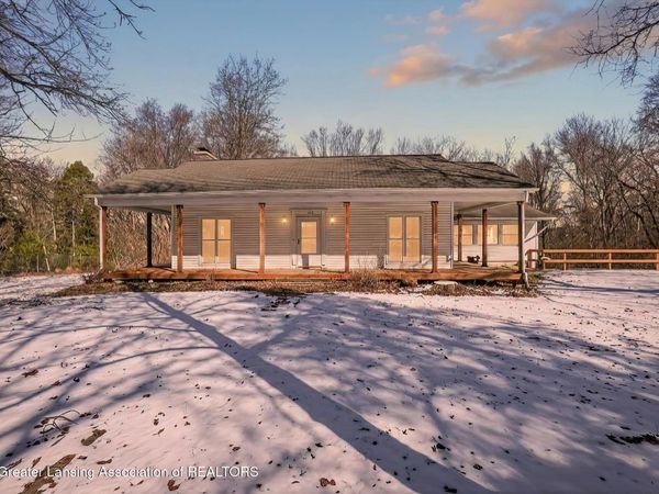 1611 River Terrace, East Lansing, MI 48823