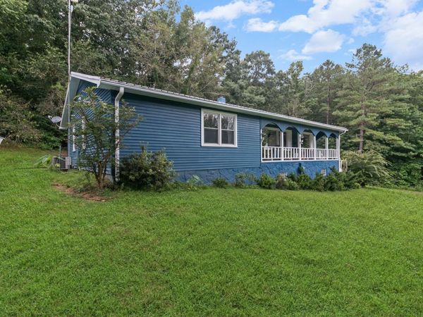 1110 Harmon Creek Rd , Eva, TN 38333