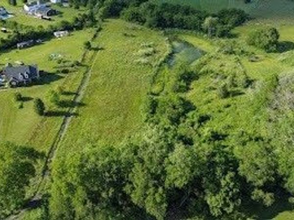 1024 Peak Dr , Castalian Springs, TN 37031