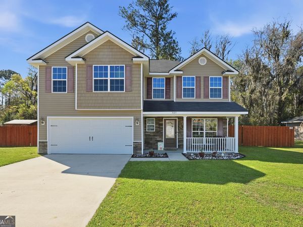 705 Highgrove Court, Hinesville, GA 31313