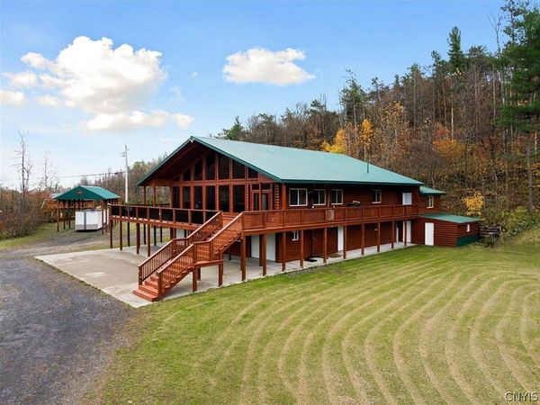 289 Twin Ponds Drive , Newport, NY 13350