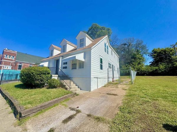 1086 S BELLEVUE BLVD, Memphis, TN 38106