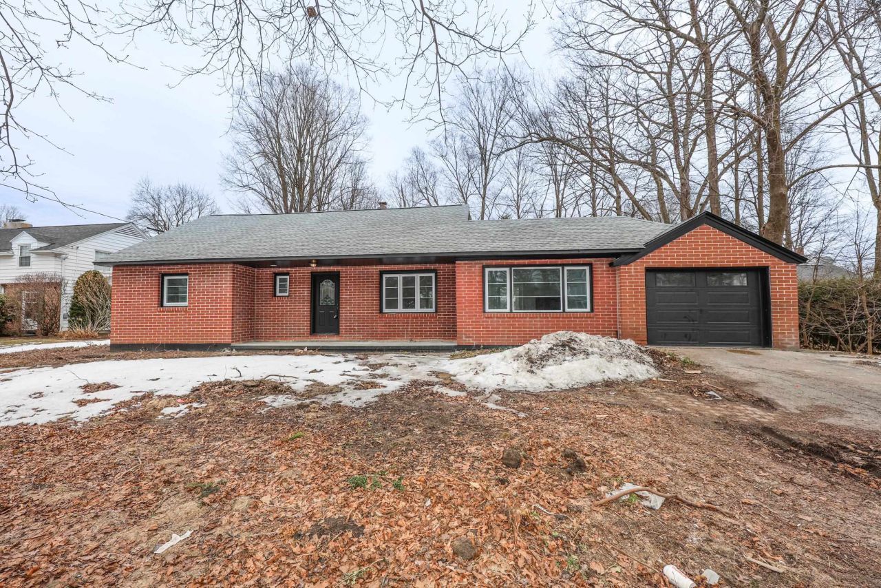 79 Concord Street, Nashua, NH 03064 Main Photo