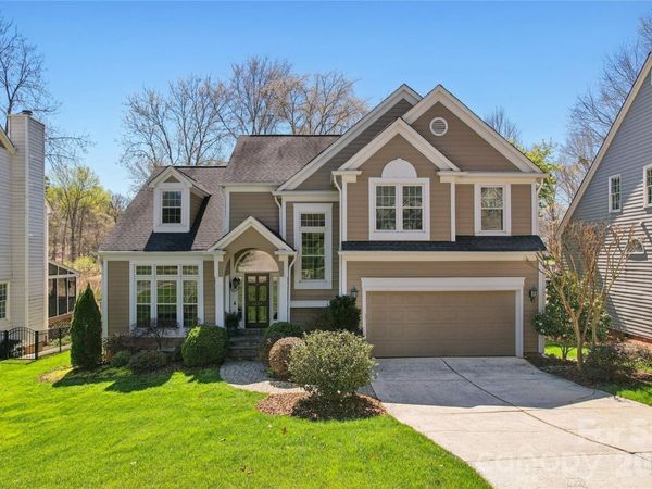 6624 Fairway Point Drive, Charlotte, NC 28269