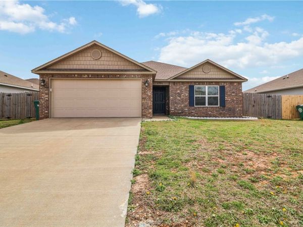 1721 Hermitage Drive, Centerton, AR 72719