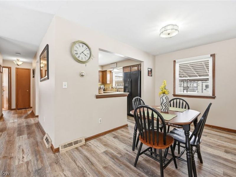 2855 Vollmer Drive, Austintown, OH 44511 Photo 11