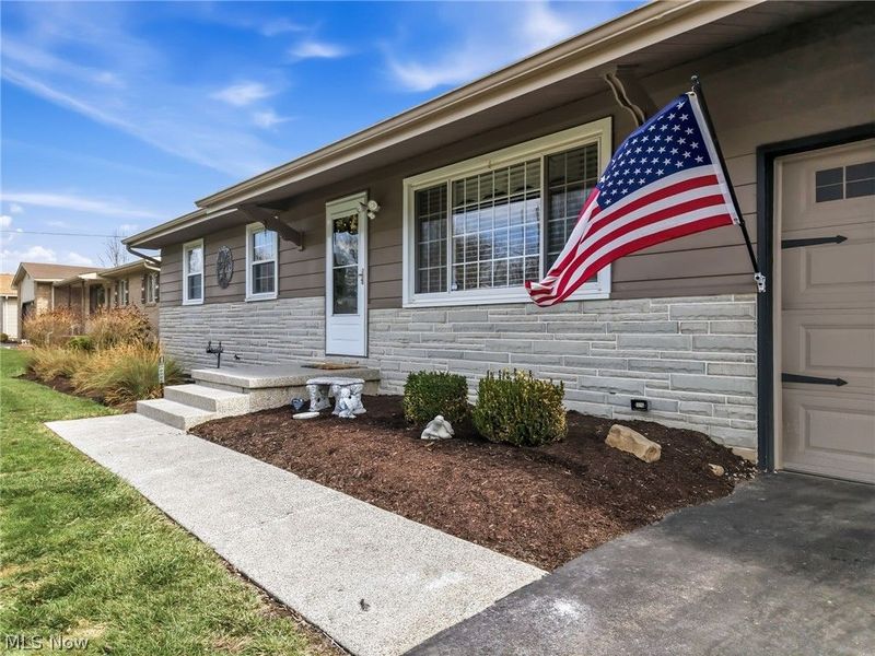 2855 Vollmer Drive, Austintown, OH 44511 Photo 2