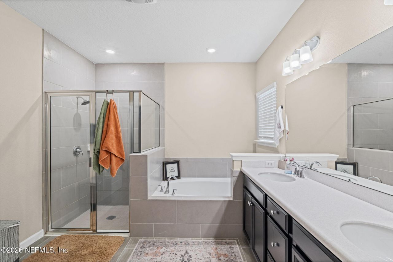 9936 Pavnes Creek Drive, Jacksonville, FL 32222 Photo