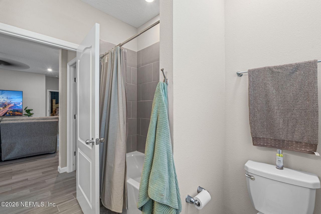 9936 Pavnes Creek Drive, Jacksonville, FL 32222 Photo