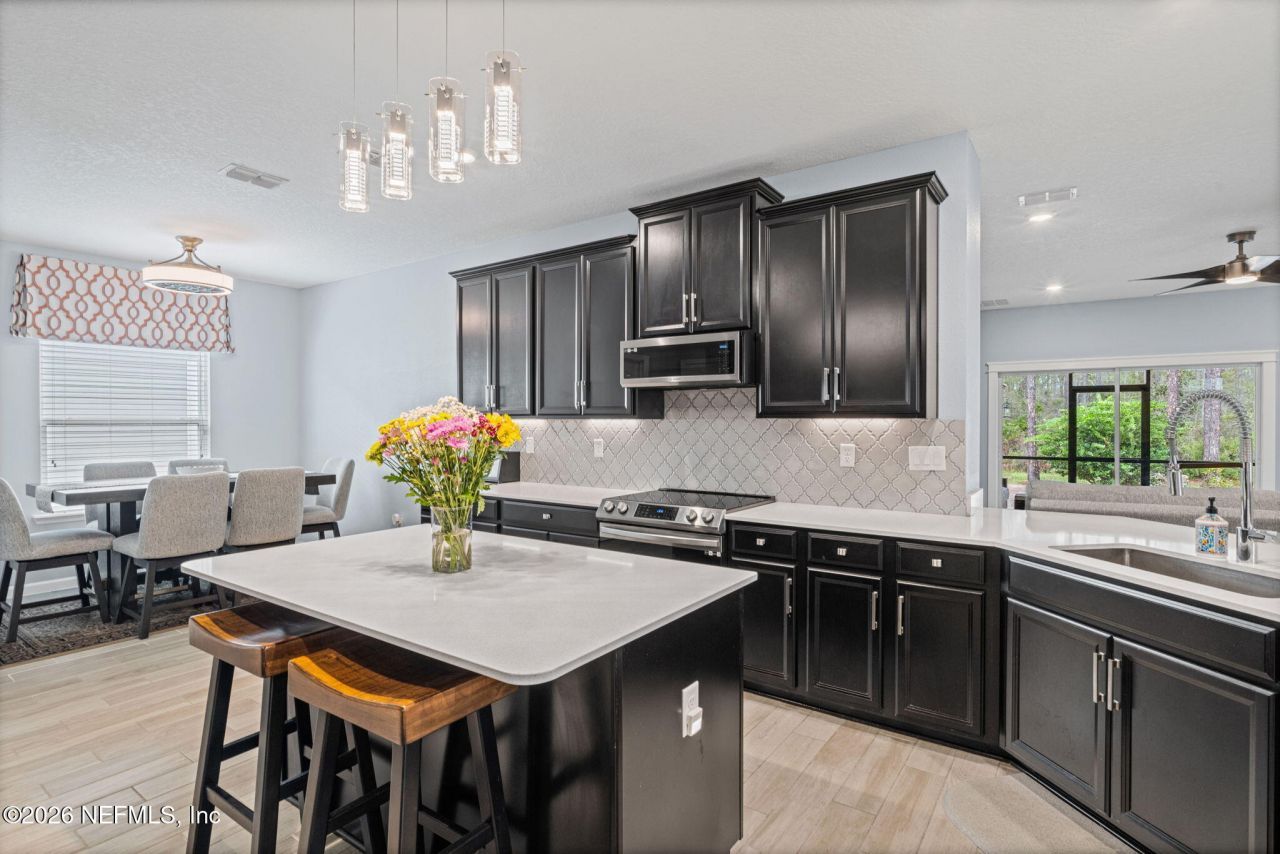 9936 Pavnes Creek Drive, Jacksonville, FL 32222 Photo