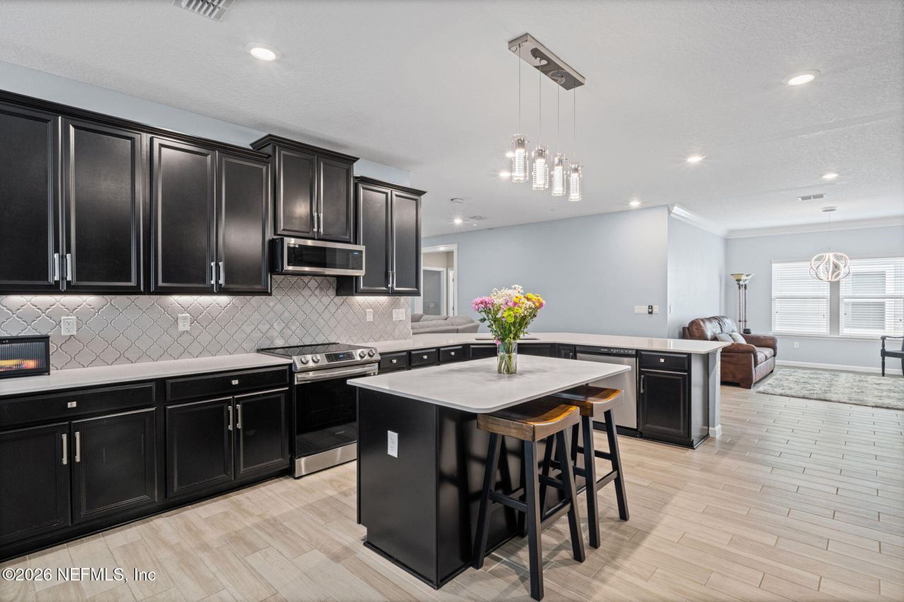 9936 Pavnes Creek Drive, Jacksonville, FL 32222 Photo