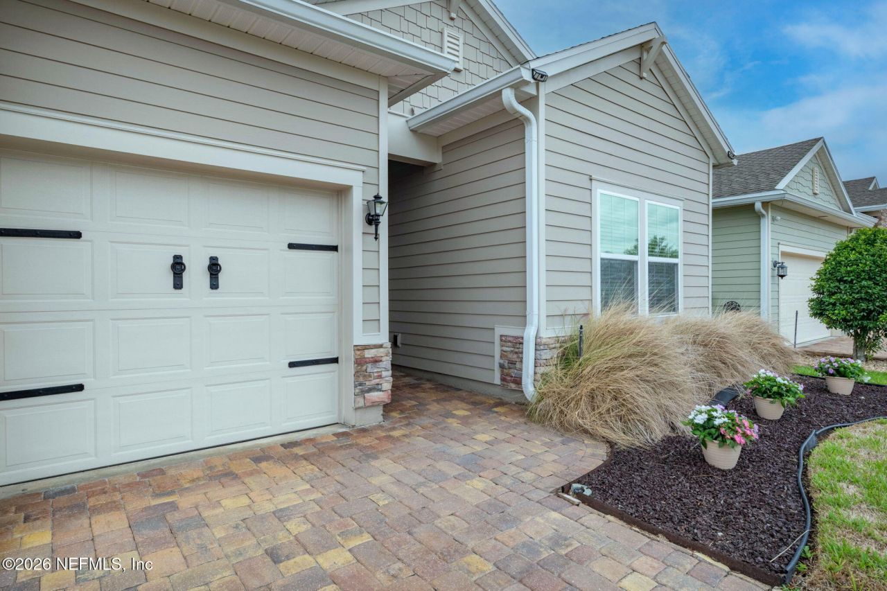 9936 Pavnes Creek Drive, Jacksonville, FL 32222 Photo
