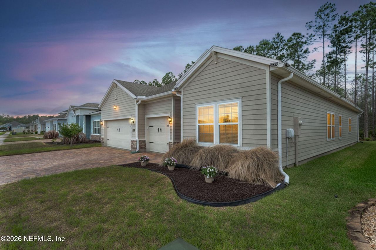 9936 Pavnes Creek Drive, Jacksonville, FL 32222 Photo