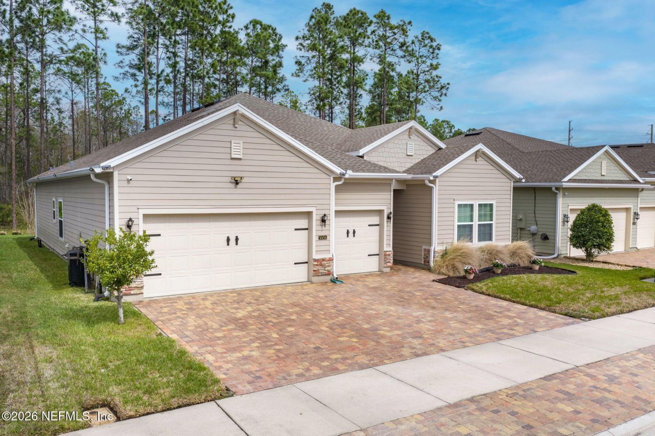 9936 Pavnes Creek Drive, Jacksonville, FL 32222 Photo