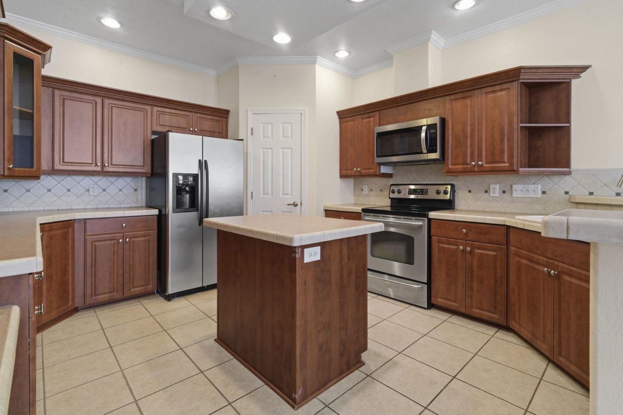 314 Walden Lake Rd. Photo 11