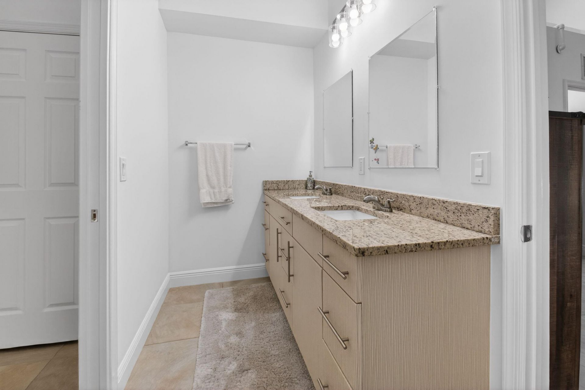 245 Seacrest Lane, Delray Beach, FL 33444 Photo