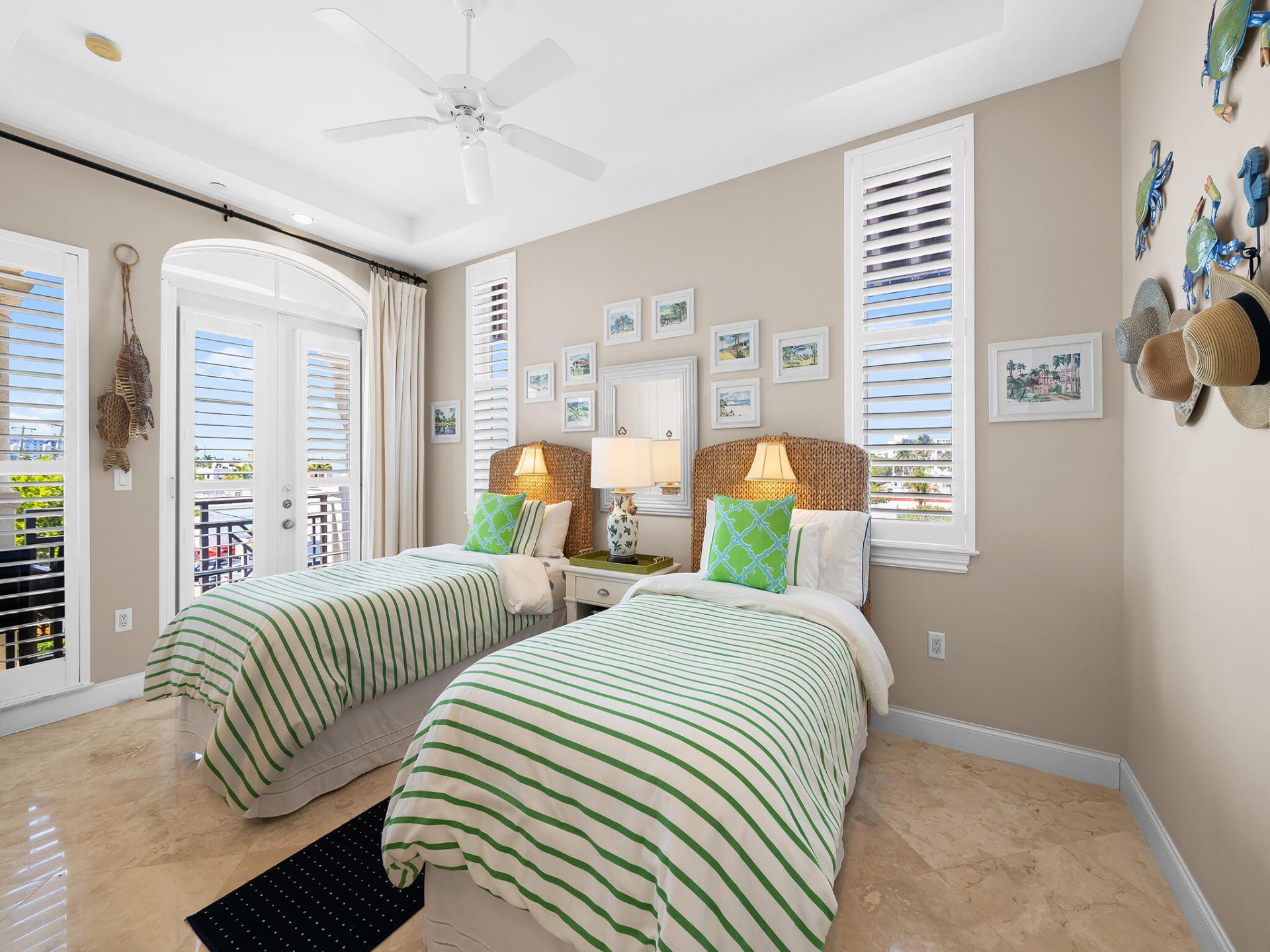 4320 El Mar Drive, Unit 301, Lauderdale by the Sea, FL 33308 Photo