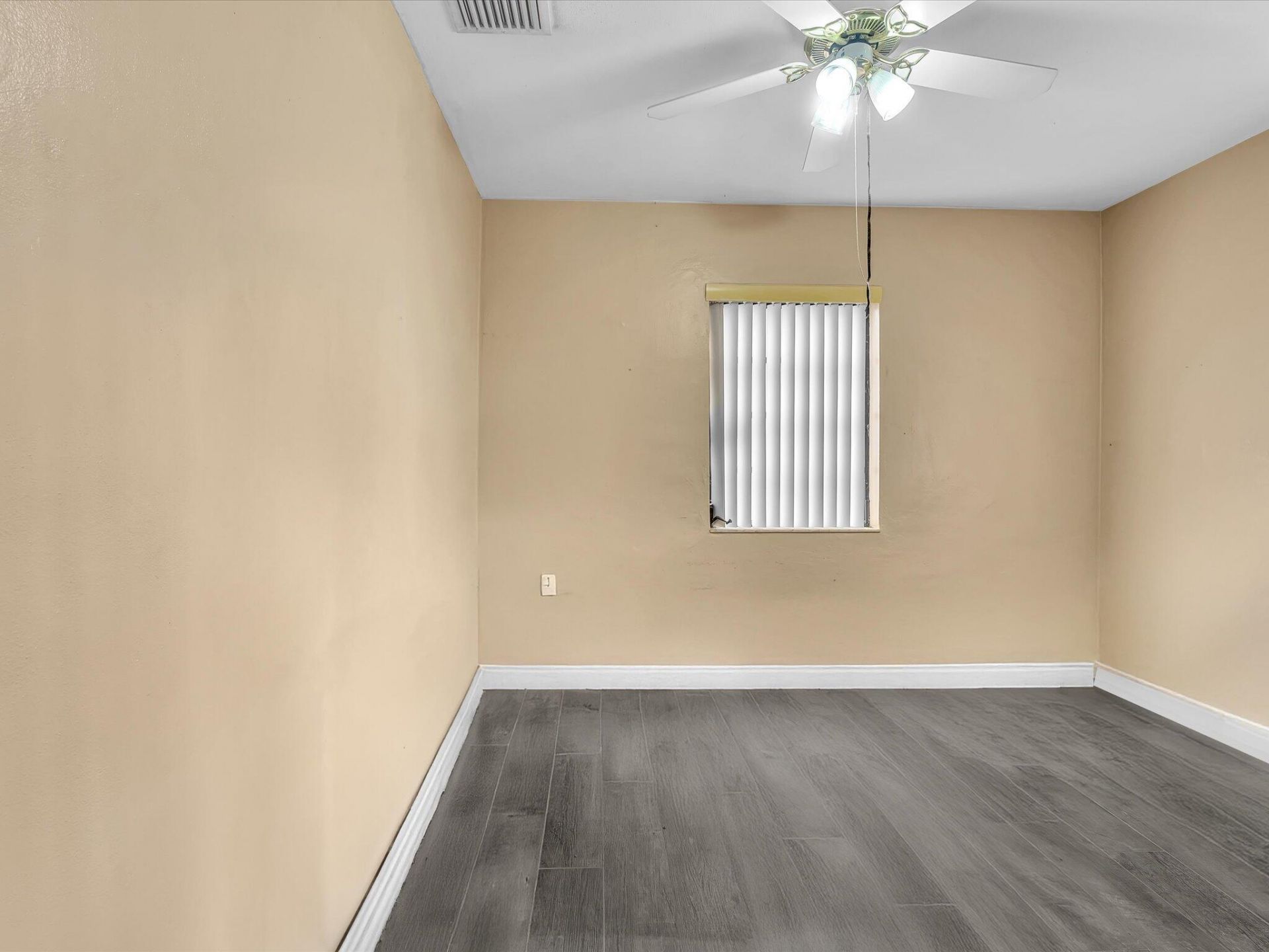 4901 SW 51st Street, Davie, FL 33314 Photo