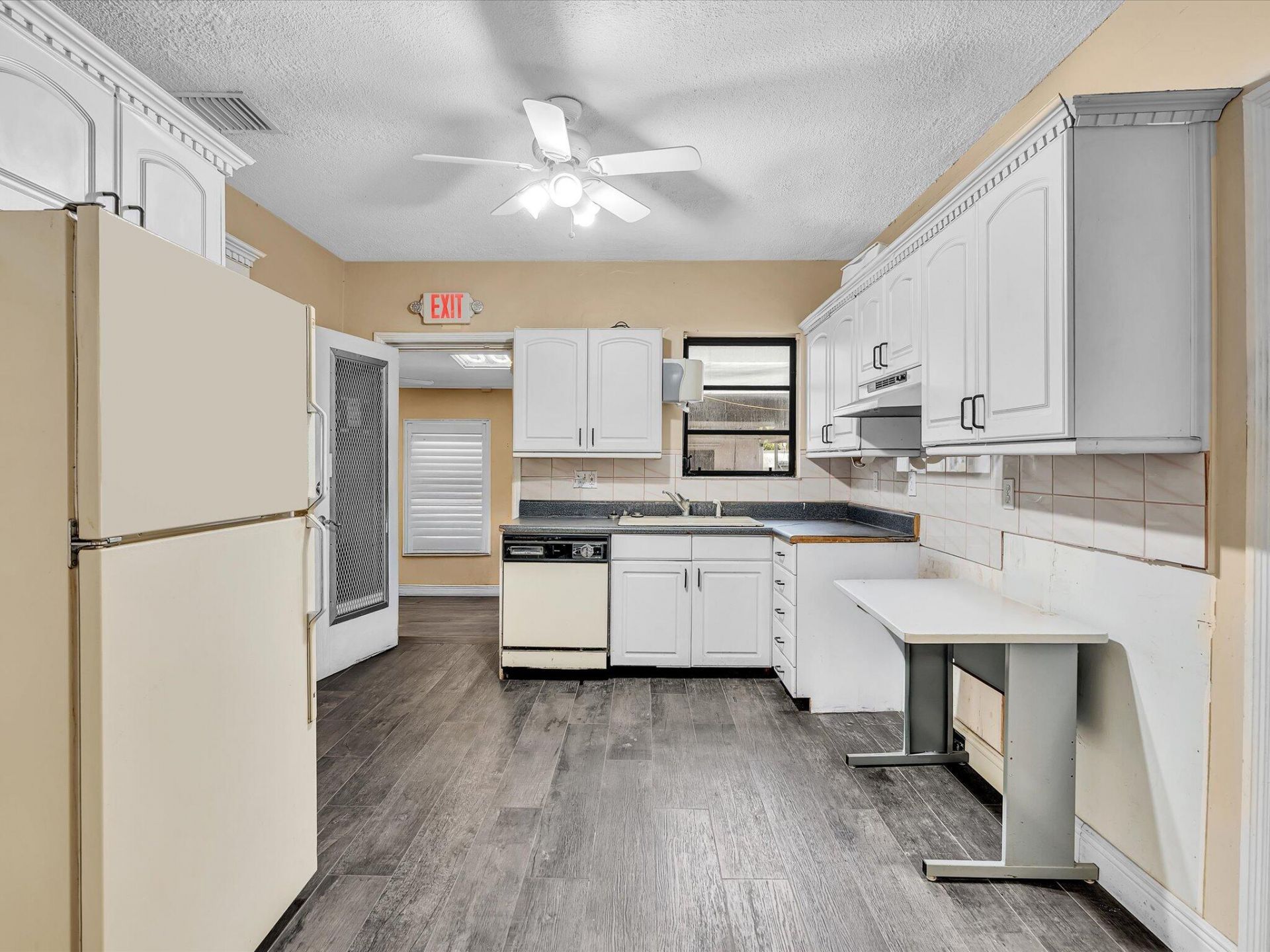 4901 SW 51st Street, Davie, FL 33314 Photo