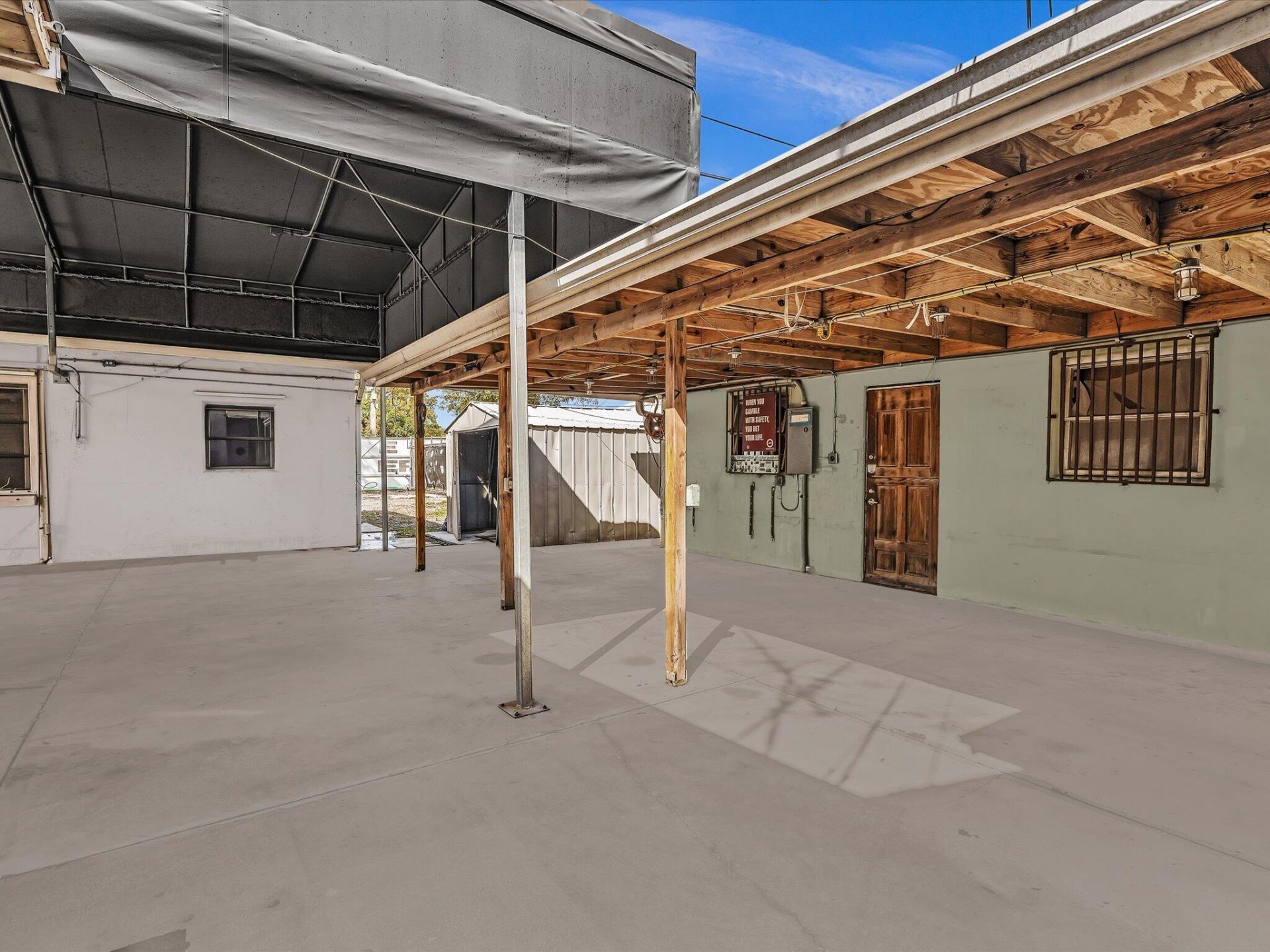 4901 SW 51st Street, Davie, FL 33314 Photo