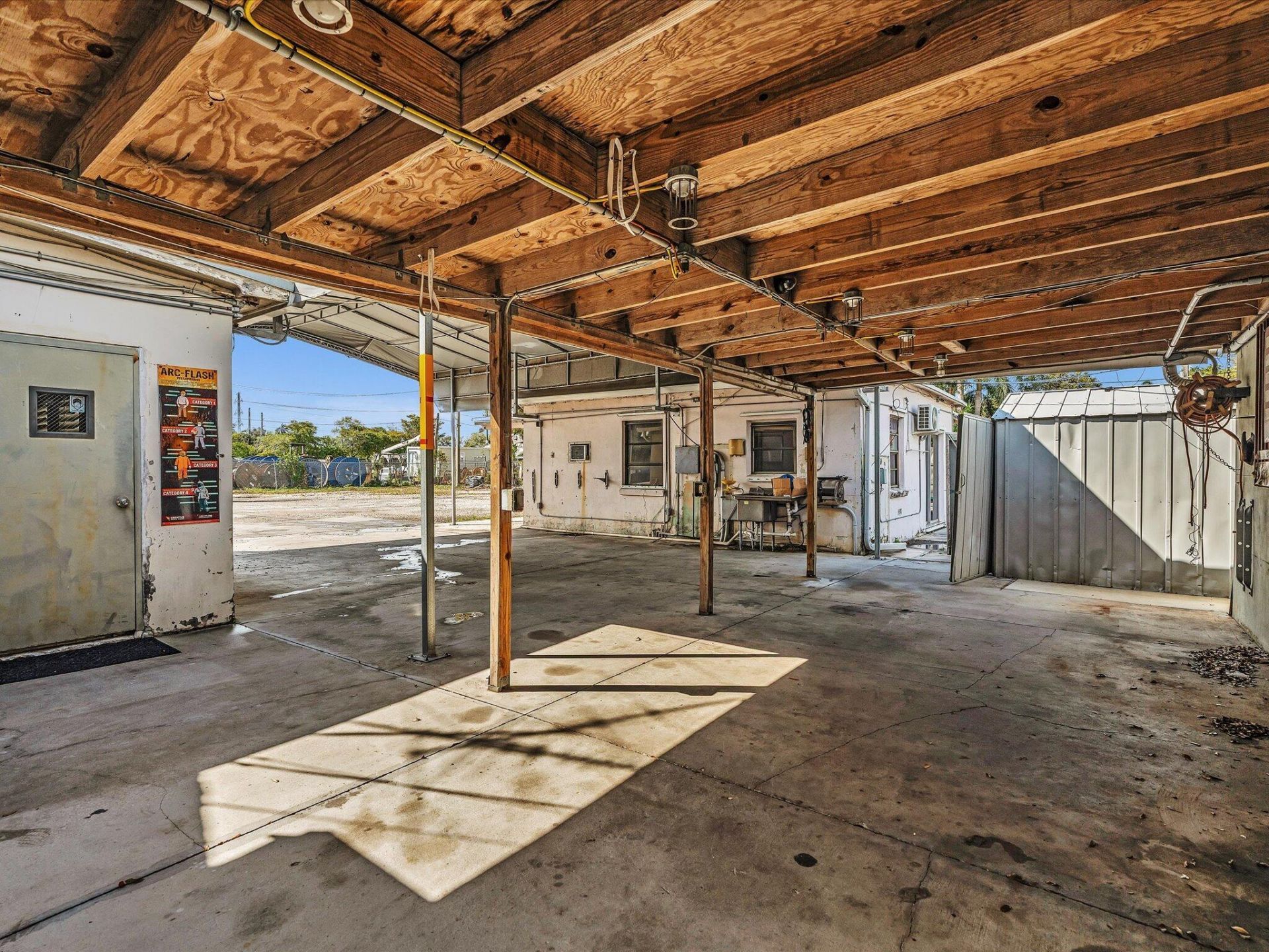 4901 SW 51st Street, Davie, FL 33314 Photo