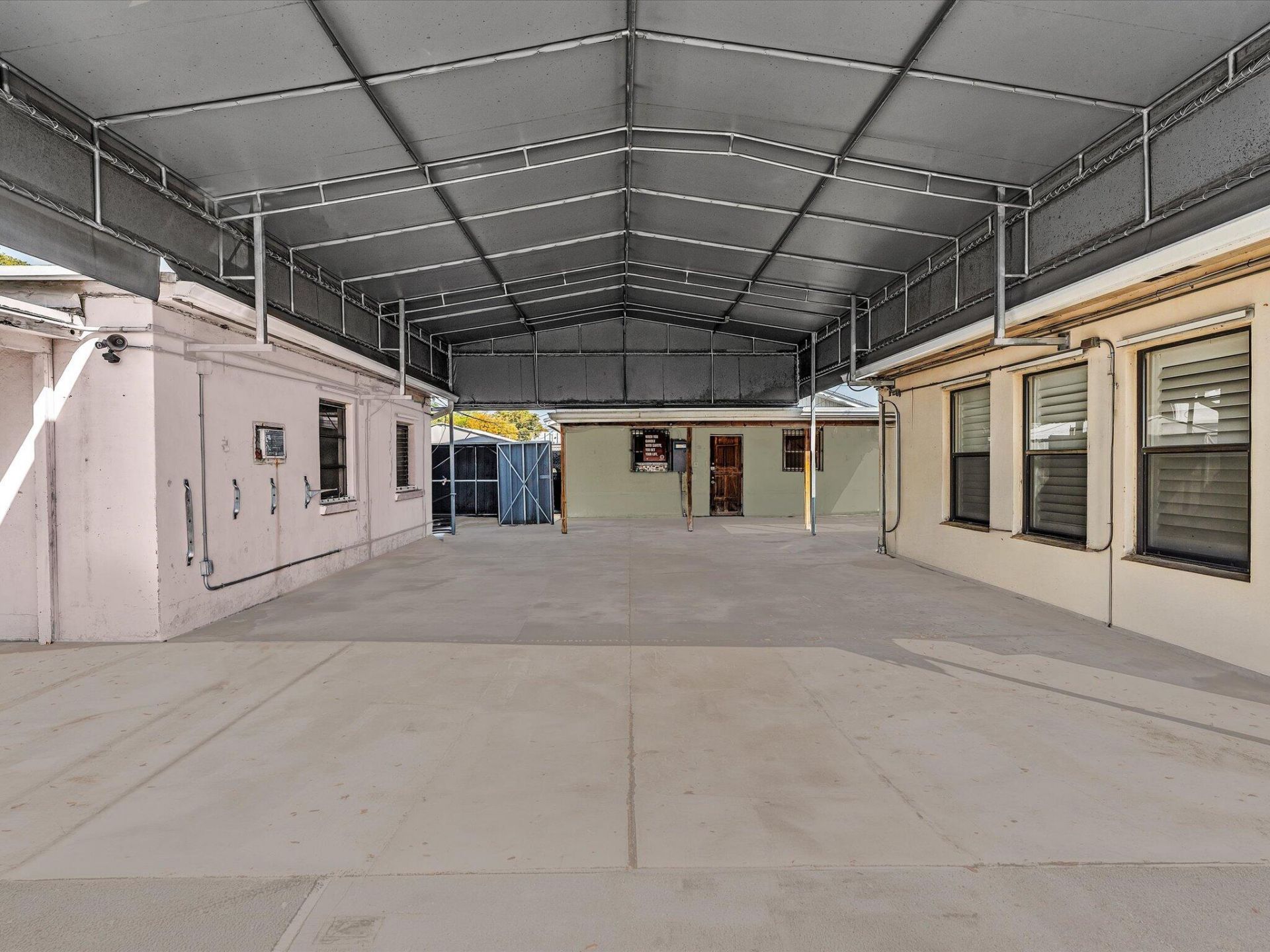 4901 SW 51st Street, Davie, FL 33314 Photo