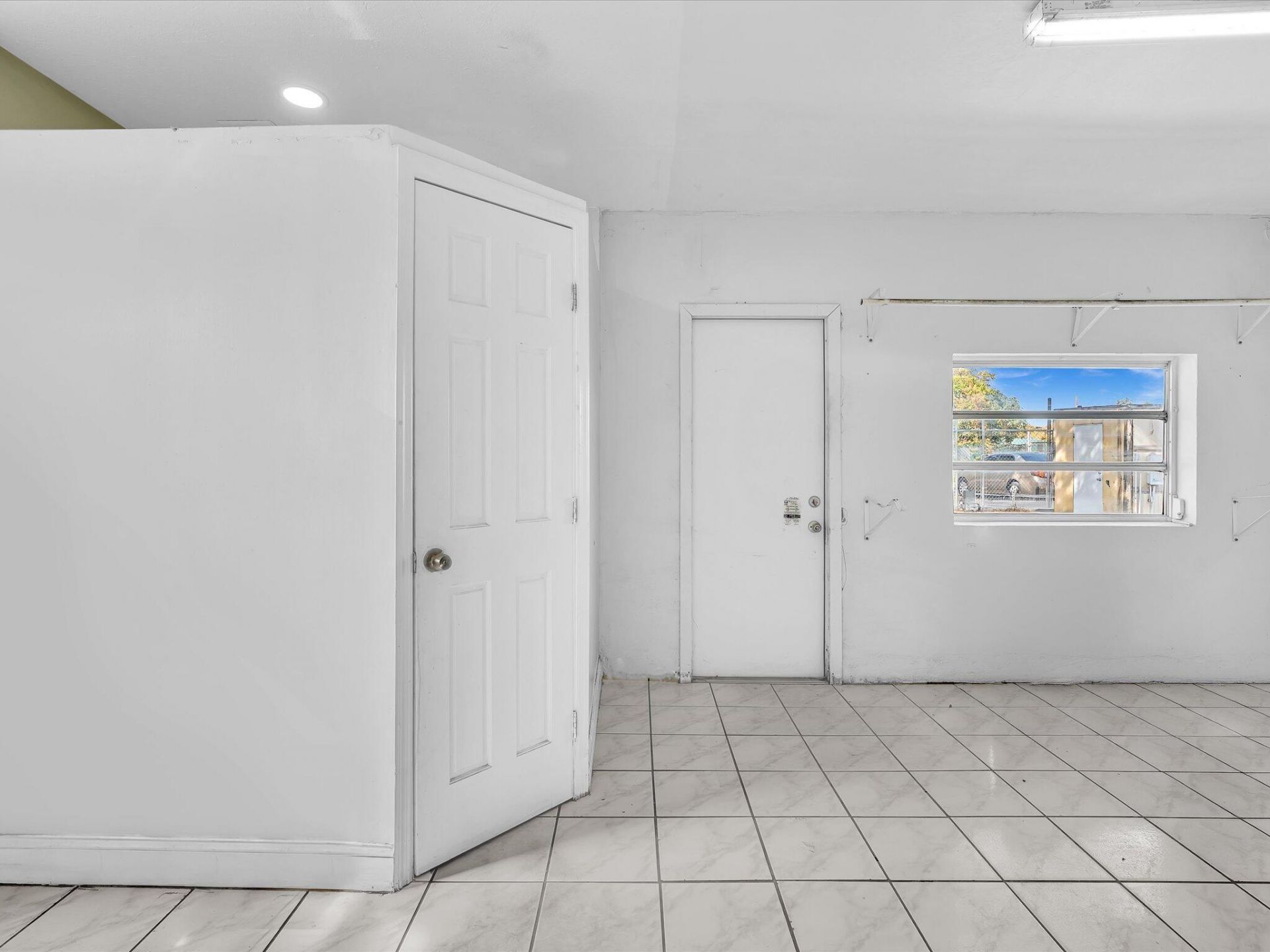 4901 SW 51st Street, Davie, FL 33314 Photo