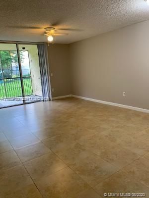 8353 Lake Dr, Unit 104, Doral, FL 33166 Photo