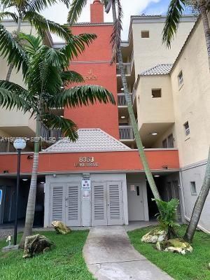 8353 Lake Dr, Unit 104, Doral, FL 33166 Photo