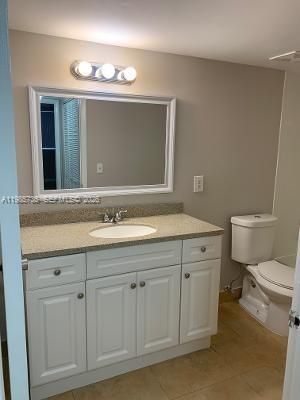 8353 Lake Dr, Unit 104, Doral, FL 33166 Photo