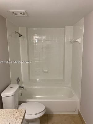 8353 Lake Dr, Unit 104, Doral, FL 33166 Photo