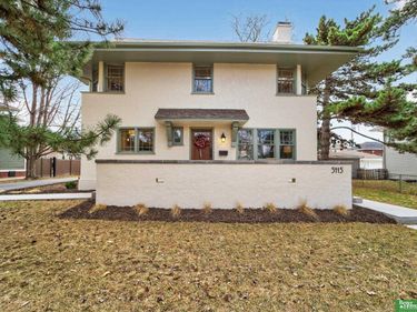 5115 Davenport Street, Omaha, NE 68132