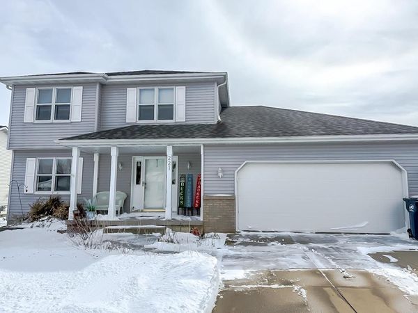 221 Overlook Terrace, Marshall, WI 53559