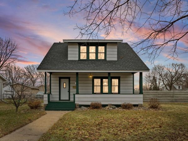 844 Portland Avenue, Saint Paul Park, MN 55071