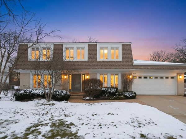 1534 Gordon Terrace, Deerfield, IL 60015