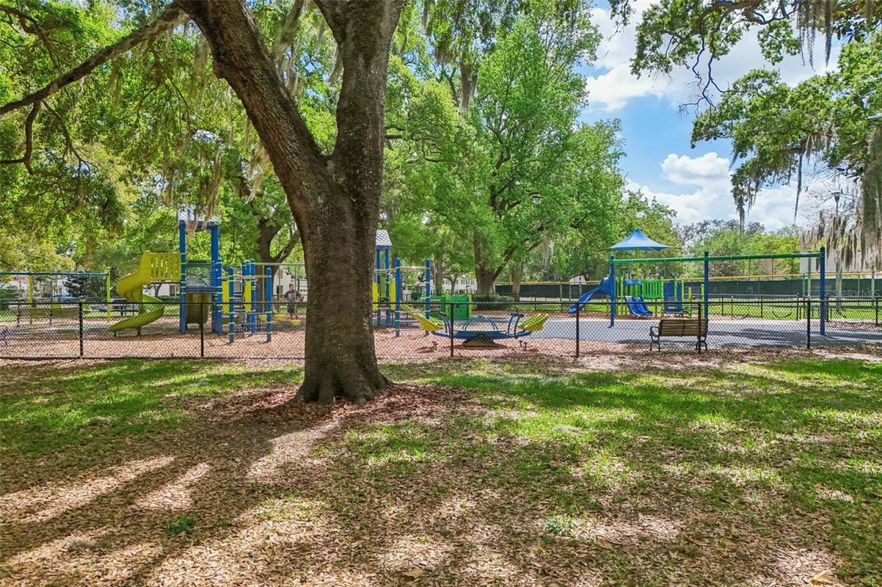 442 Briercliff Drive, Orlando, FL 32806 Photo