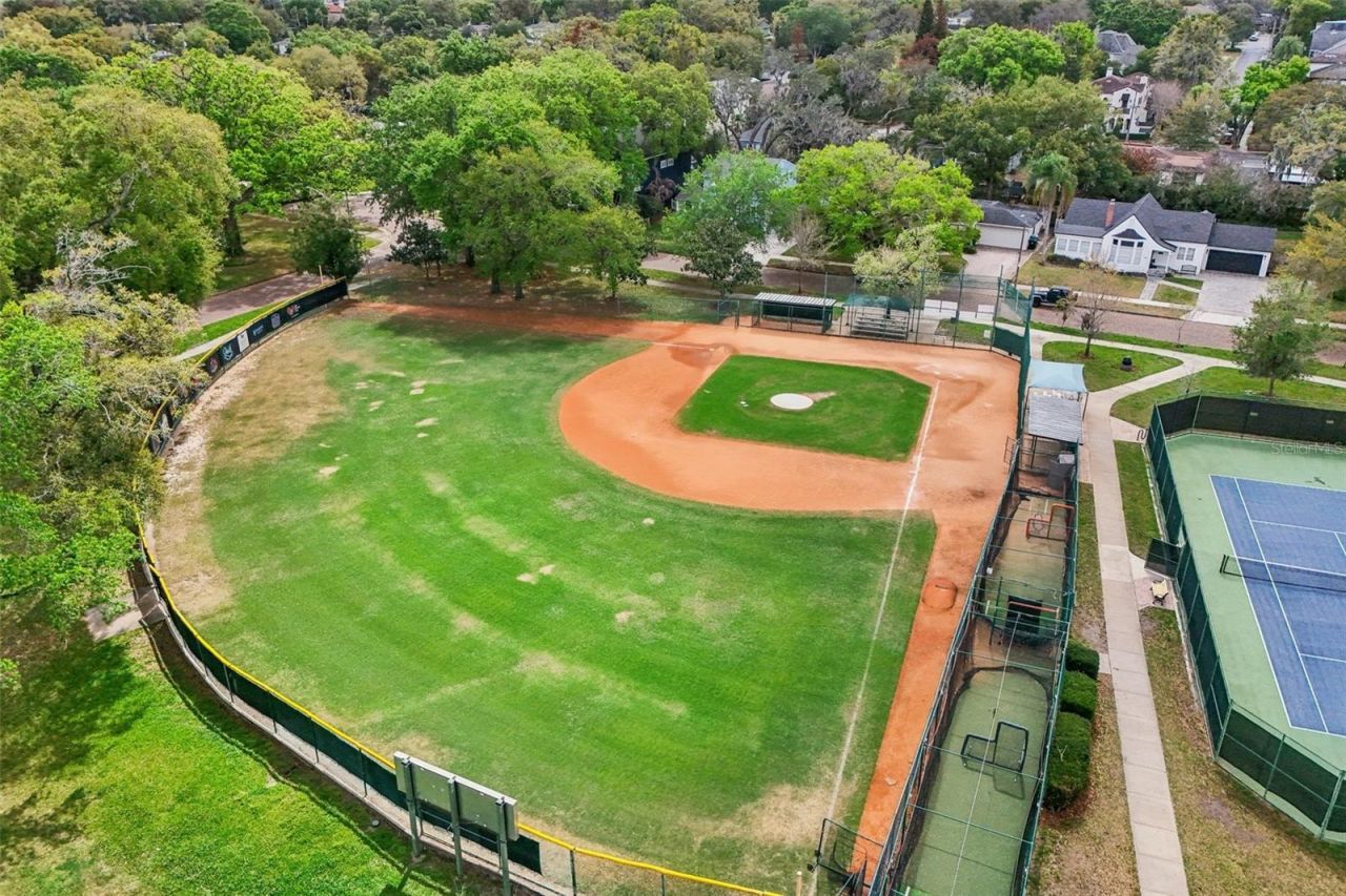 442 Briercliff Drive, Orlando, FL 32806 Photo