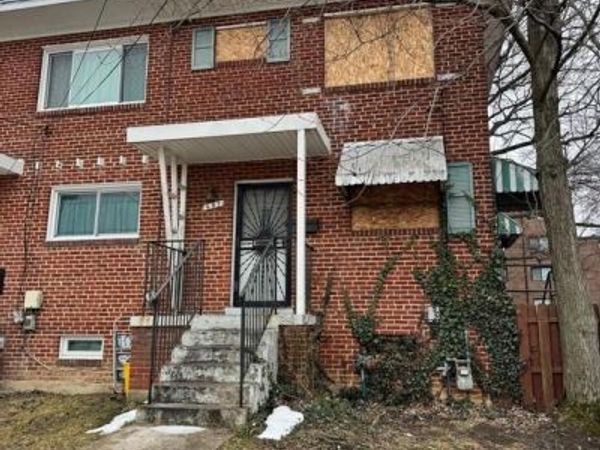 607 HAMPTON DRIVE , OXON HILL, MD 20745