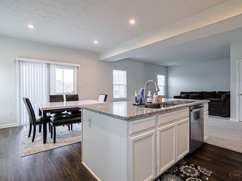 320 Chevington Chase, Tipp City, OH 45371 Photo 19