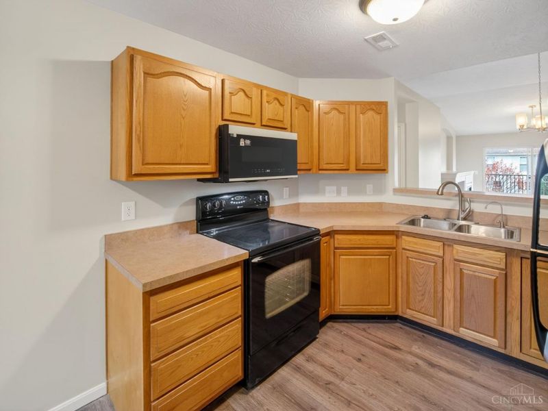 7260 English Drive, Cincinnati, OH 45244 Photo 7