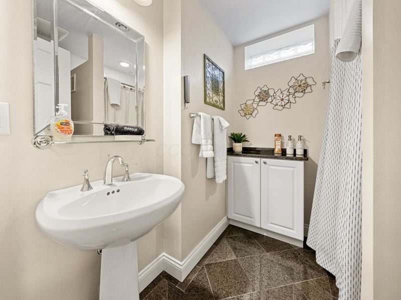 294 Zimpfer Street , Columbus, OH 43206 Photo 56