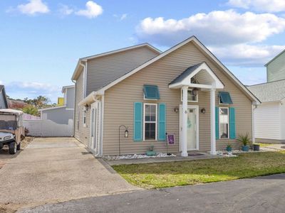 829 9th Ave. S, North Myrtle Beach, SC 29582