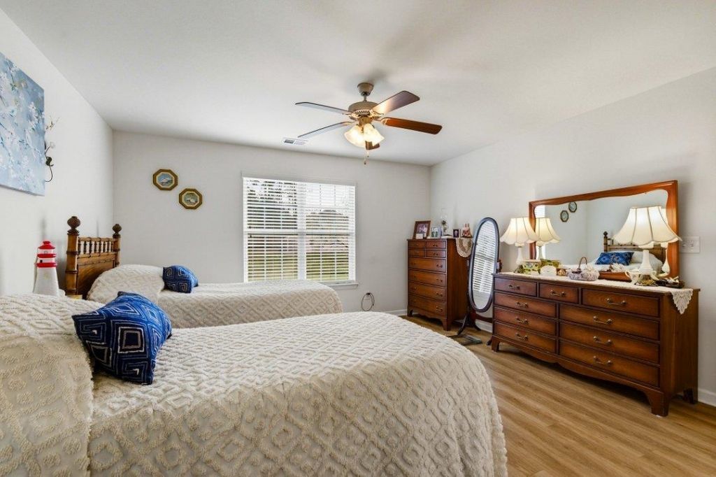 1345 Midtown Village Dr. Photo 19