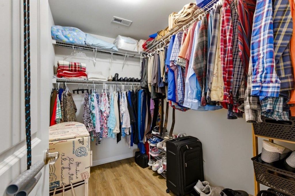 1345 Midtown Village Dr. Photo 19