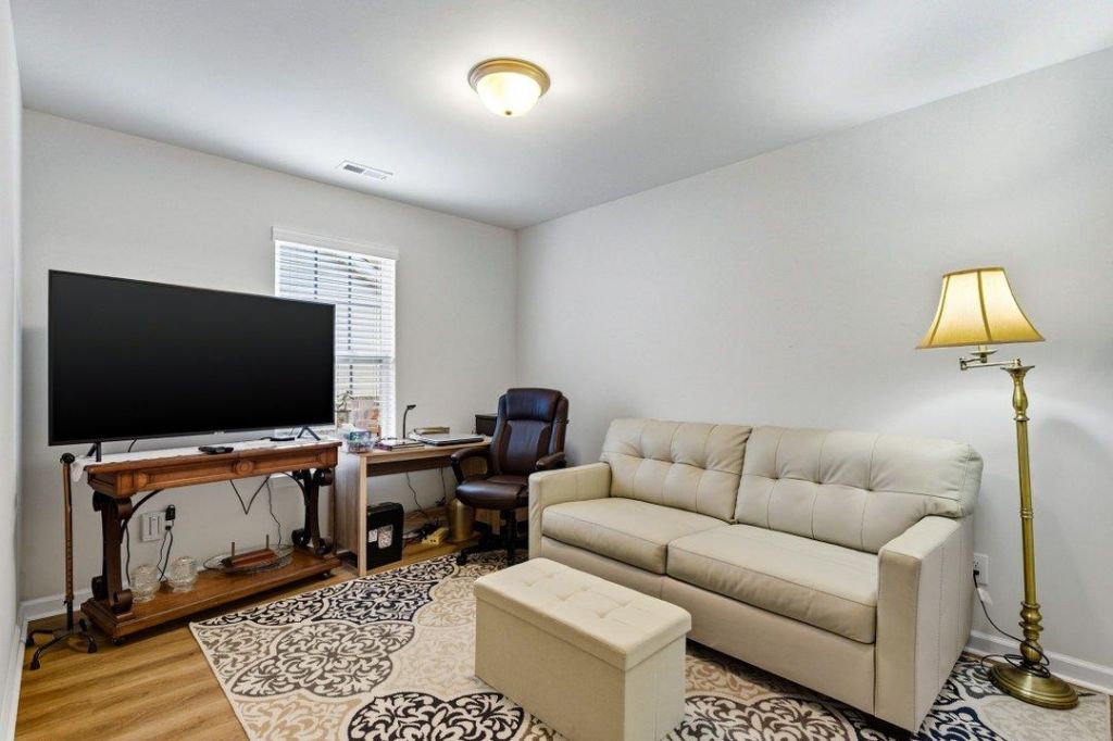 1345 Midtown Village Dr. Photo 22