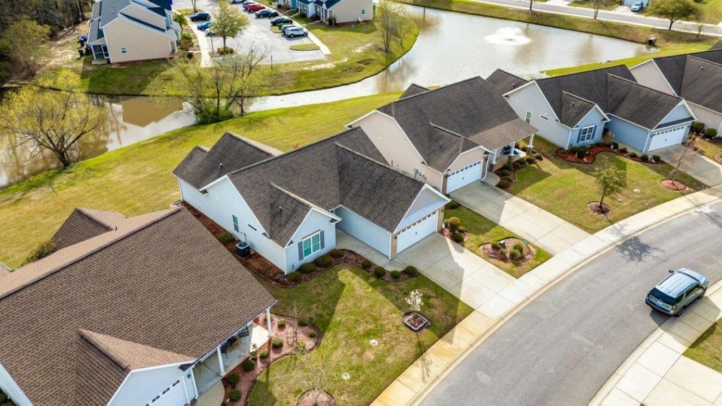1345 Midtown Village Dr. Photo 35